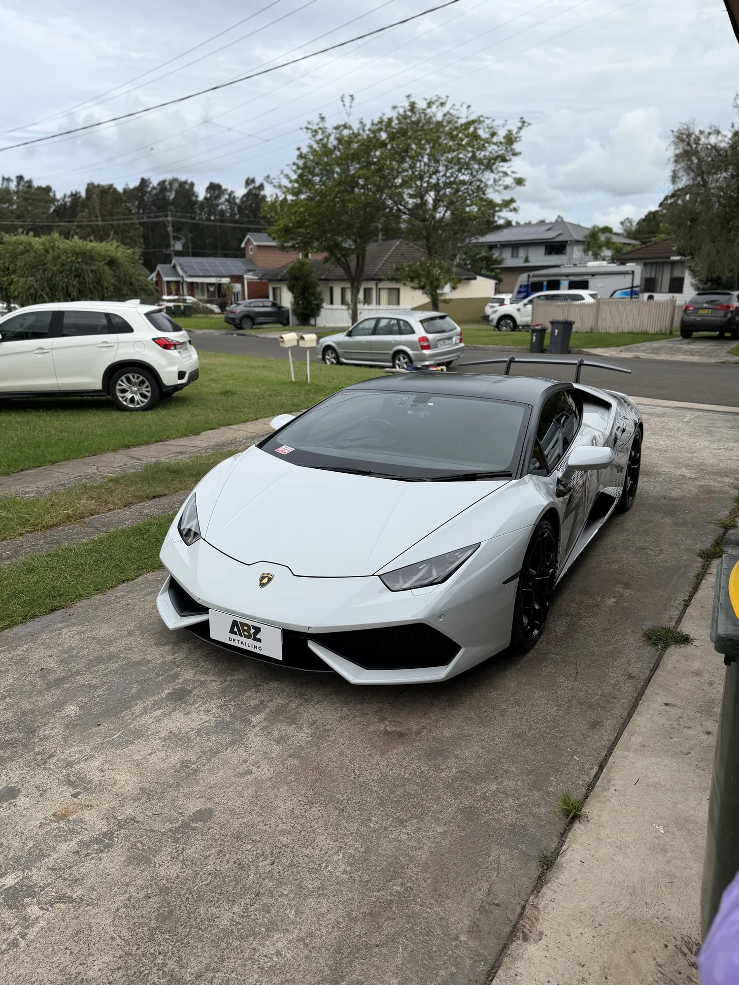 White Lamborghini after an ABZ Silver detail